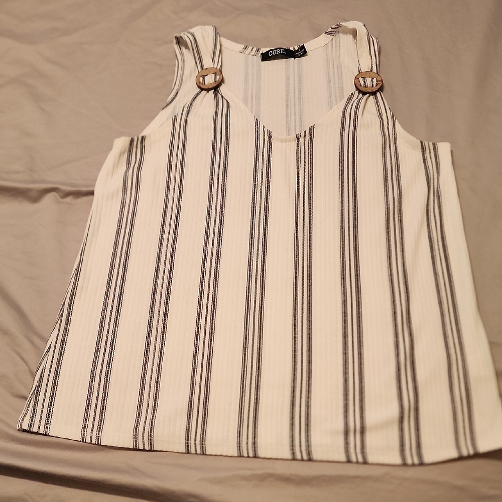 Chic Striped Women's Tank Top with Button Accents